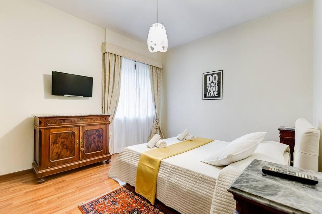 Exclusive Apartment In Eur Lake Řím Exteriér fotografie