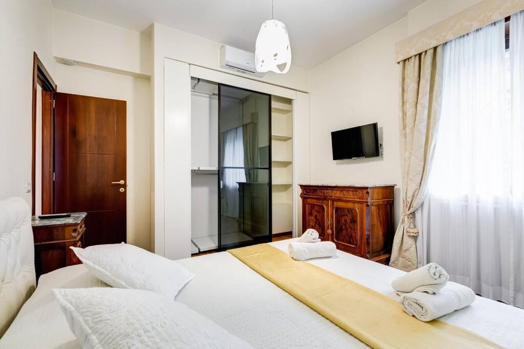 Exclusive Apartment In Eur Lake Řím Exteriér fotografie