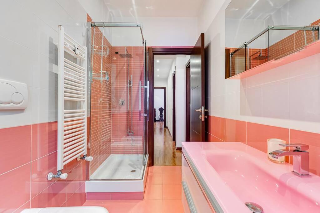 Exclusive Apartment In Eur Lake Řím Exteriér fotografie