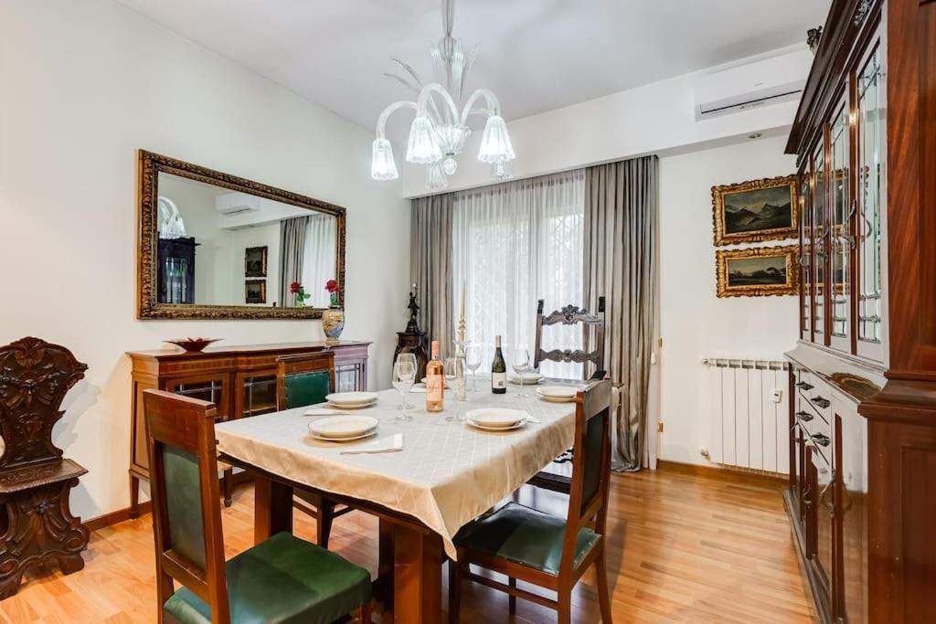 Exclusive Apartment In Eur Lake Řím Exteriér fotografie
