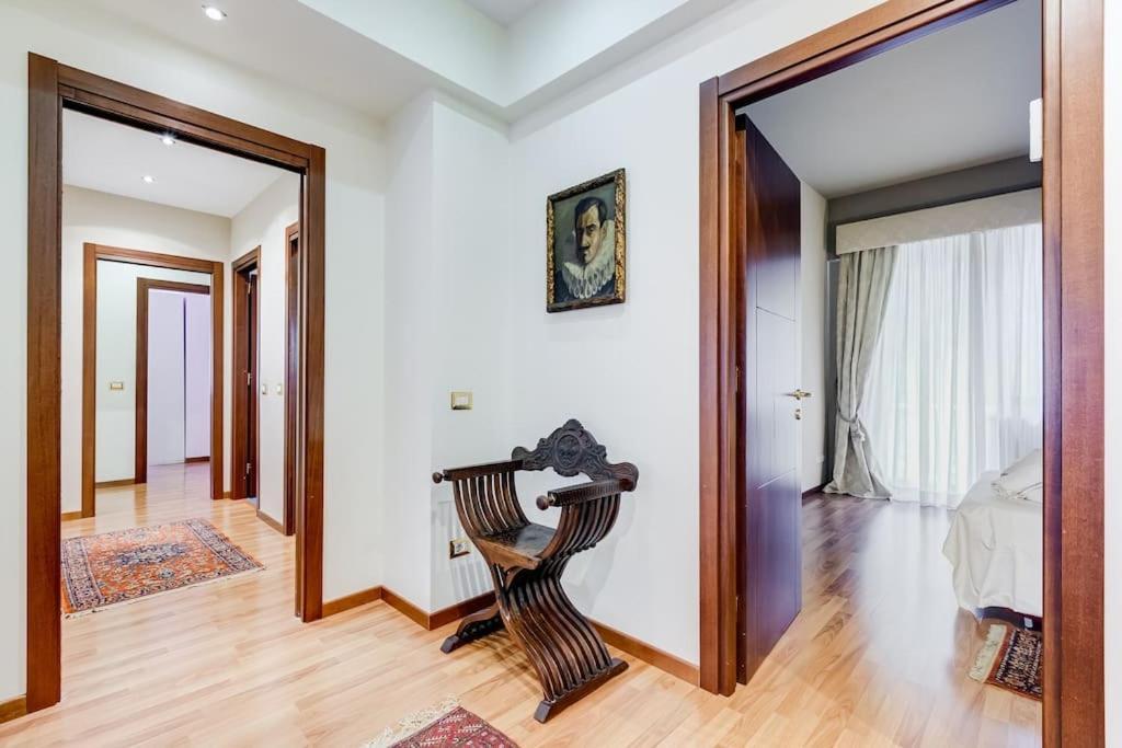 Exclusive Apartment In Eur Lake Řím Exteriér fotografie