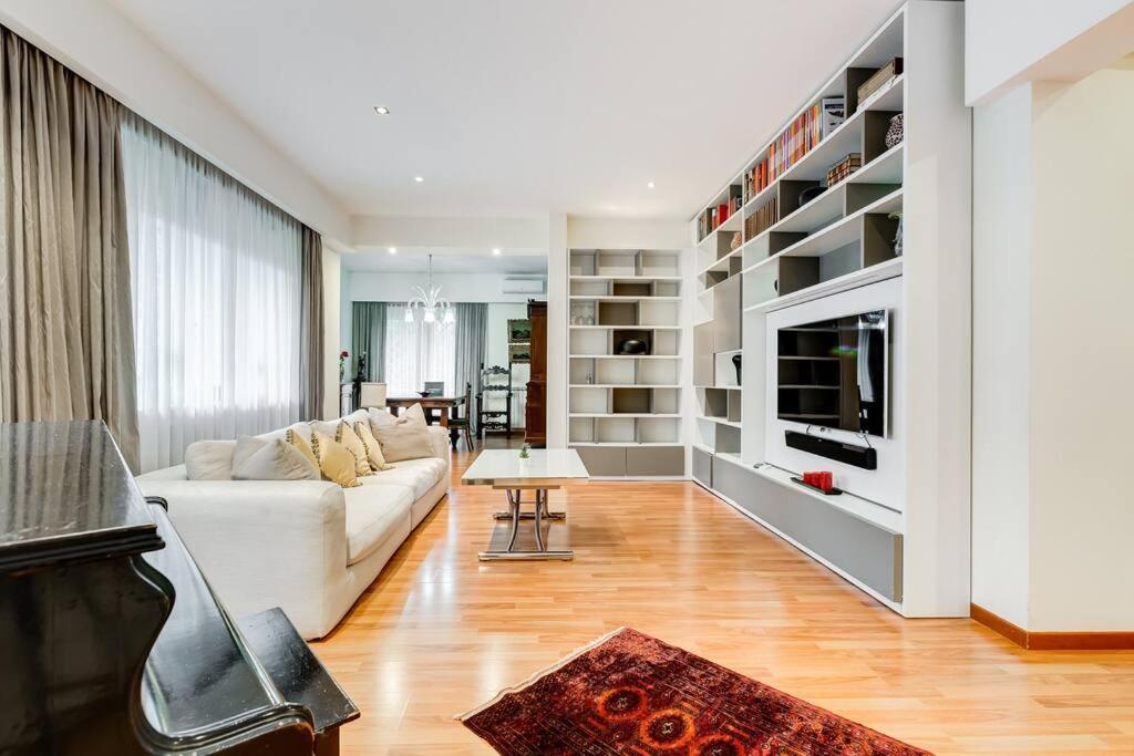 Exclusive Apartment In Eur Lake Řím Exteriér fotografie